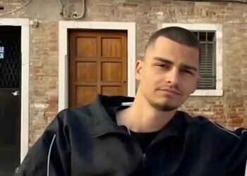 Alldaynews.gr Θρήνος για τον αδικοχαμένο 19χρονο πυροσβέστη – Τον καταπλάκωσε τοίχος στο σπίτι που ανακαίνιζε