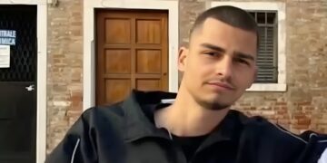 Alldaynews.gr Θρήνος για τον αδικοχαμένο 19χρονο πυροσβέστη – Τον καταπλάκωσε τοίχος στο σπίτι που ανακαίνιζε