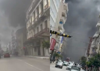 Μεγάλη φωτιά σε κατάστημα Zara – Εκκενώθηκε το ξενοδοχείο από πάνω – Πυκνοί καπνοί έχουν σκεπάσει την περιοχή