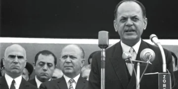 Το πραξικόπημα της 21ης Απριλίου: Όταν η Ελλάδα πάγωσε και μπήκε στον «γύψο» (video)