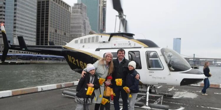 Alldaynews.gr Βίντεο ντοκουμέντο: Η στιγμή της πτώσης του ελικοπτέρου στη Ν. Υόρκη – Οικογενειακή τραγωδία με 3 παιδιά νεκρά