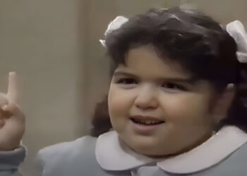 40αρα καλλονή και όνειρο κάθε άνδρα: Θυμάστε το παχουλό κοριτσάκι από το «Καρουζέλ»; Δείτε πως είναι σήμερα!