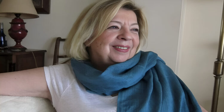 Alldaynews.gr Θλίψη στον χώρο της δημοσιογραφίας: «Έφυγε» από τη ζωή η Καρίνα Λάμψα