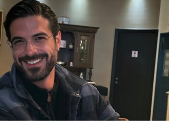 Ο Άρης Μουγκοπέτρος «γκρέμισε» τα social μέσα από το νοσοκομείο: Ανέβασε βίντεο παίζοντας κλαρίνο