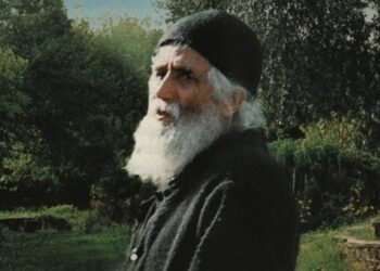 Άγιος Παΐσιος: «Έριξε» το διαδίκτυο η συγκλονιστική σκηνή με το θαύμα της θεραπείας του τυφλού παιδιού