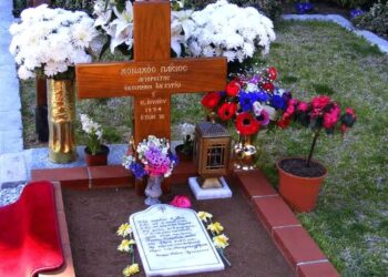 Σάλος στη Θεσσαλονίκη: Μοναχές δεν άφησαν 12χρονη να προσκυνήσει στον τάφο του Αγίου Παϊσίου