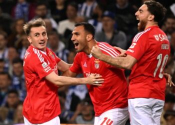 Μυθικός Παυλίδης: Έγινε ο πρώτος παίκτης της Μπενφίκα που κάνει χατ-τρικ στην έδρα της Πόρτο – Δείτε τα γκολ