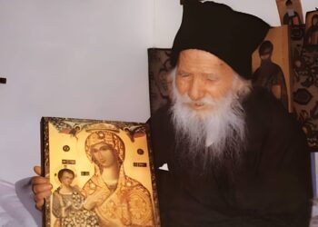 Άγιος Πορφύριος: «Δεν μου αρέσει να προφητεύω αλλά θα σας πω μια προφητεία»