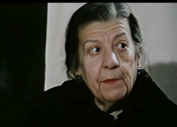 Την ξέχασαν όλοι: Η αγαπημένη ηθοποιός πέθανε μόνη με ένα τσιγάρο στο χέρι! Το κατάλαβαν οι άνθρωποι στο μαγειρείο που έπαιρνε κάθε μέρα φαγητό