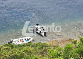Alldaynews.gr Νέα τραγωδία: 27χρονη έχασε τη ζωή της σε τροχαίο όταν το αυτοκίνητό της έπεσε στη θάλασσα (video)
