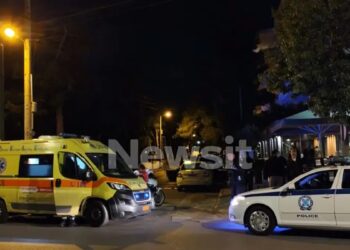 ΕΚΤΑΚΤΟ: Νεκρός άνδρας στην Εθνικής Αντιστάσεως – Βρέθηκε νεκρός έξω από ταξί, μεσά στα αίματα (φωτο, video)