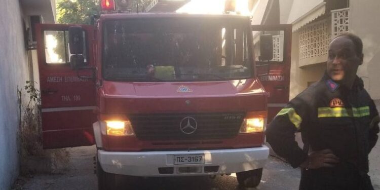 «Κατεβείτε έξω, θα εκραγεί το λεωφορείο»: Φωτιά σε σχολικό με 80 μαθητές στη Ρόδο (video)