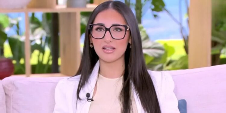 Alldaynews.gr Klavdia: «Τα ιδανικά του Ποντιακού Ελληνισμού υπάρχουν στο αξιακό μου σύστημα, είναι κομμάτι μου»