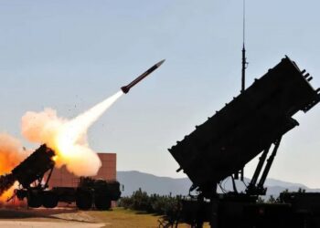 Ουκρανία: Γιατί το Κίεβο δεν μπορεί να αναχαιτίσει ρωσικά drones και πυραύλους – Η τεχνητή νοημοσύνη, οι νέοι αλγόριθμοι και τα λίγα Patriot