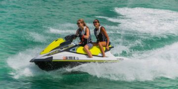 Alldaynews.gr «Βόμβα»: Απαγορεύονται τα θαλάσσια σπορ και τα τζετ σκι στην Αττική – Αναλυτικά η λίστα με τις περιοχές