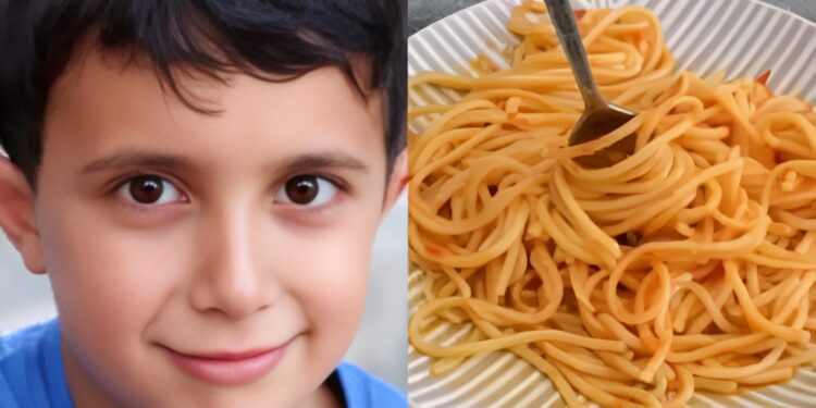 Alldaynews.gr «Ο γιος μου έφαγε και πέθανε»: 7χρονο παιδί από το αγαπημένο φαγητό των παιδιών – Το μοιραίο λάθος που του στοίχισε την ζωή