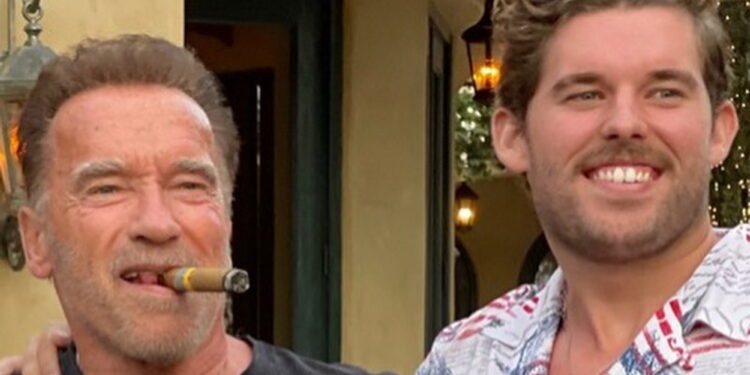 Απώλεια βάρους: Ο Κρίστοφερ Σβαρτσενέγκερ αποκάλυψε την Νο1 τροφή που έκοψε και κατάφερε να χάσει 14 κιλά – «Δοκίμασα τα πάντα αλλά παραδόξως αυτό λειτούργησε»