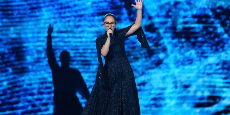 Alldaynews.gr Live ο μεγάλος τελικός της Eurovision – Σάρωσε τη σκηνή η Klavdia, πανηγυρισμοί στο στάδιο