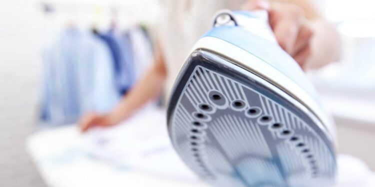 Alldaynews.gr Ένας απόλυτος φυσικός τρόπος να καθαρίσεις το ατμοσίδερο