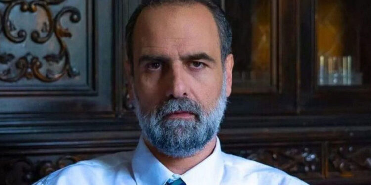 Alldaynews.gr Άγιος Έρωτας – Πέμπτη 29/05: Ο Παύλος ζητά από τη Χριστίνα να καλύψει την απουσία του και θάβει το όπλο του φόνου