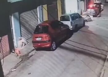 Στραγγάλισε την πρώην σύζυγό του, έβαλε το πτώμα στο πορτμπαγκάζ και πέταξε το πτώμα της σε ποτάμι