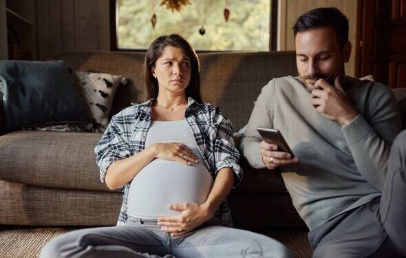 Αληθινή ιστορία: “Ο άντρας μου με απάτησε όταν ήμουν έγκυος επειδή πήρα κιλά”