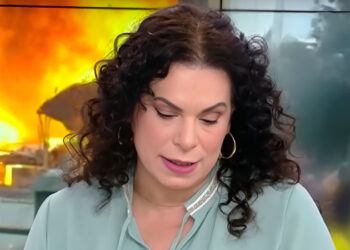 «Αισθανόμαστε ότι έχουμε κανιβαλιστεί» – Συγκλονίζει η γυναίκα – σύμβολο της τραγωδίας στη Marfin