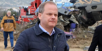 Alldaynews.gr Ντράπηκε και η ντροπή: Πλημμέλημα προτείνει η ΝΔ για τον Καραμανλή – Η πρόταση για σύσταση Προανακριτικής