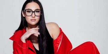 Ακόμα μία επιτυχία για την Klavdia – No1 στο ελληνικό Spotify