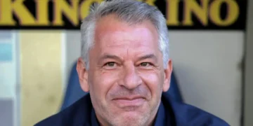 Θρήνος στο ελληνικό ποδόσφαιρο: Πέθανε σε ηλικία 57 ετών ο Μανώλης Παπαδόπουλος