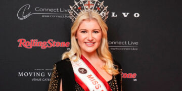 Alldaynews.gr «Ένιωσα σαν μαϊμού σε τσίρκο και πόρνη» – Βαριές καταγγελίες από τη Μις Αγγλία – Παραιτήθηκε από τα καλλιστεία Μις Κόσμος στην Ινδία