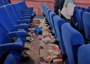 Σύρος: Χαμός σε κινηματογράφο λόγω… Minecraft – Πετούσαν αναψυκτικά, ποπ κορν και χαρτιά τουαλέτας μέσα στην αίθουσα