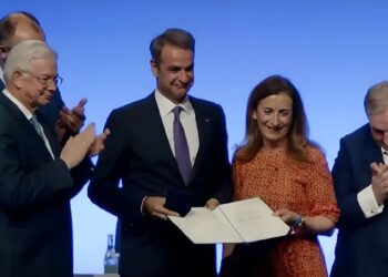 Μεγάλες χαρές για την Ελλάδα: Βραβεύτηκε ο Μητσοτάκης για την ελληνική οικονομία & τις μεταρρυθμίσεις της κυβέρνησης