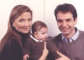 «Μάνα είναι μόνο μία»: Η τρυφερή ανάρτηση του πρωθυπουργού – «Ανέβασε» βίντεο με φωτογραφίες της μητέρας του και της Μαρέβας