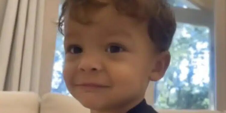 Τραγωδία: Ο 2χρονος σκοτώθηκε σε σφοδρό τροχαίο με τους γονείς του (video)