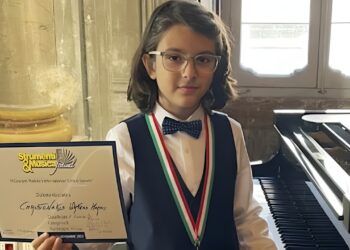 Παιδί-θαύμα ο μικρός Ορφέας – Ο πιανίστας με το μοναδικό ταλέντο (video)