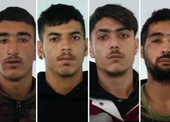 Alldaynews.gr Αυτά είναι τα μέλη της συμμορίας που άδειαζαν σπίτια ηλικιωμένων στον Ωρωπό