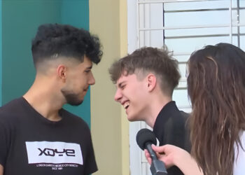 Alldaynews.gr Πανελλήνιες 2025: «Γράψαμε μέχρι να βαρεθούμε» – «Ήταν εύκολο… κοιμήθηκα!» – Viral ατάκες από μαθητές στην πρεμιέρα των εξετάσεων