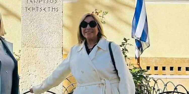 Πατέρας, γιος και θείος πίσω από τη δολοφονία της συμβολαιογράφου – Προσπάθησαν να την ληστέψουν, αντιστάθηκε και την σκότωσαν