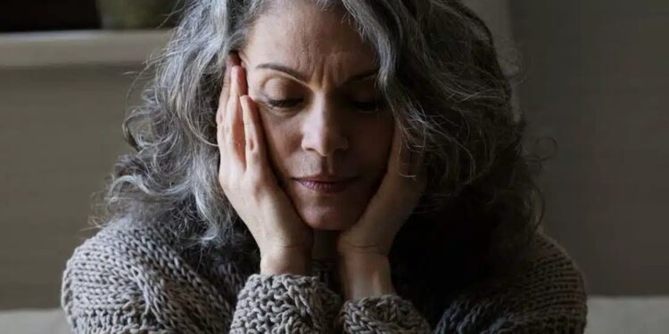 Alldaynews.gr Ο γιος μου μόλις παντρεύτηκε και η νύφη μου δεν ξέρει να βράζει ούτε αυγό. Τι να κάνω;