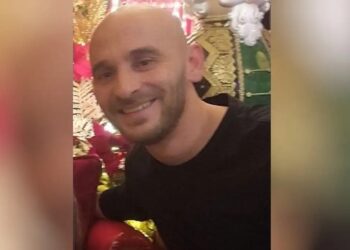 ΕΚΤΑΚΤΟ: Βρέθηκε νεκρός – Ούρλιαζε η γυναίκα του 43χρονου Σπύρου Σέββου: «Ποιός πείραξε τον άντρα μου» (video)