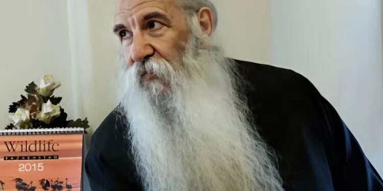 Alldaynews.gr «Όταν πονάτε να το λέτε στον Θεό, όταν έχετε παράπονο, να Του το εκφράζετε, γιατί Θεέ μου, να Του λέτε»