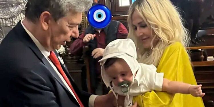 Alldaynews.gr Η Άννα Βίσση έγινε νονά – Βάπτισε τον γιο πασίγνωστου Έλληνα εφοπλιστή