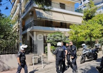 ΕΚΤΑΚΤΟ – Οικογενειακή τραγωδία: Γιος σκότωσε με μαχαίρι τη μητέρα του – Ειδοποίησε ο ίδιος την Αστυνομία