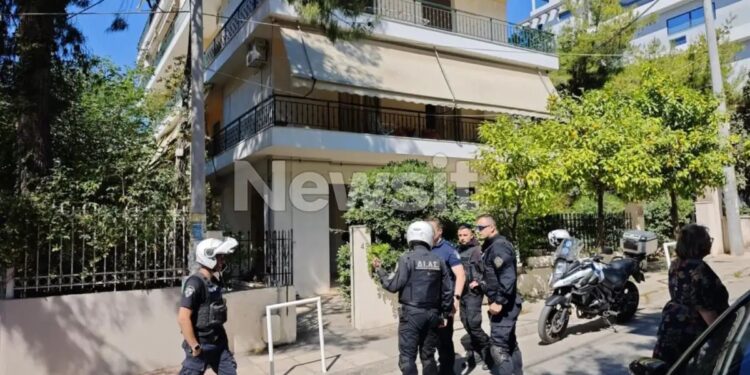 ΕΚΤΑΚΤΟ – Οικογενειακή τραγωδία: Γιος σκότωσε με μαχαίρι τη μητέρα του – Ειδοποίησε ο ίδιος την Αστυνομία