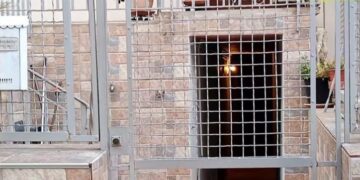 Alldaynews.gr Με χτύπημα στο πρόσωπο η 48χρονη που βρέθηκε στραγγαλισμένη – «Της έλεγα “πρόσεχε παιδί μου”, δεν μου άρεσε η όψη του – Ένας άγγελος ήταν το κορίτσι»