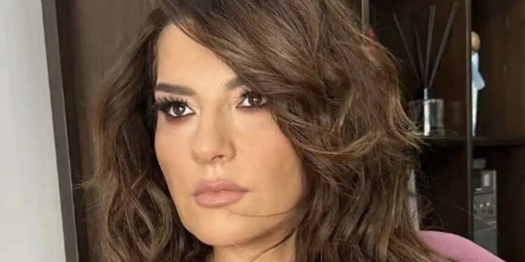 Alldaynews.gr Ανατριχίλα! – «Το Χέρι του Θεού»: Μητέρα ισχυρίζεται ότι εμφανίζεται μυστηριωδώς σε υπερηχογράφημα του μωρού – Προσευχόταν για την υγεία του