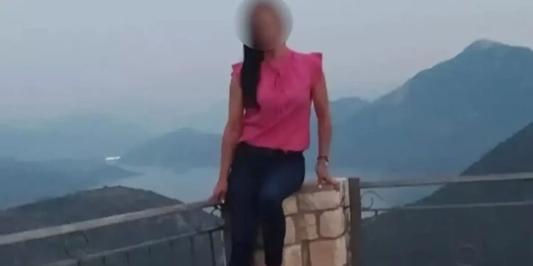 Θρήνος για την 51χρονη Άννα που σκοτωσε ο κουμπάρος της – Ραγίζει καρδίες το κηδειόχαρτο