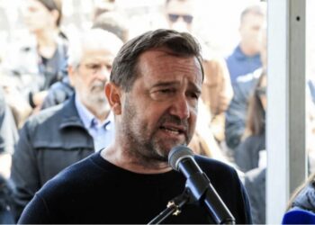 Νίκος Πλακιάς: «Τι έγινε ρε παιδιά; Άνθρακας ο θησαυρός; Δυο χρόνια τώρα ψέματα;»