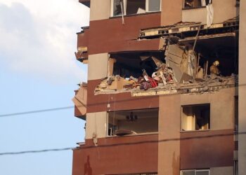 Το Ισραήλ επιτέθηκε στο Ιράν – Νεκροί ο διοικητής των Φρουρών της Επανάστασης και ο αρχηγός των Ενόπλων Δυνάμεων